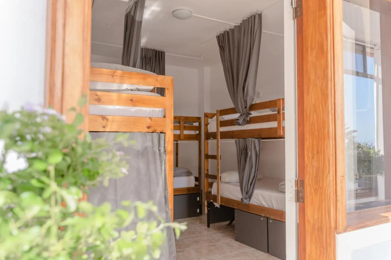 Ocean Nomads Coworking Hostel Arona  Arona (Tenerife)