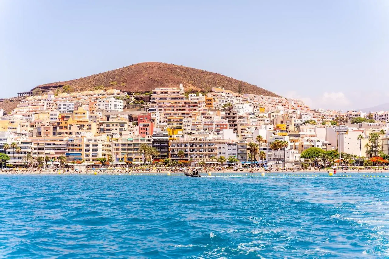 Ocean Nomads Coworking Hostel Arona   Arona (Tenerife)